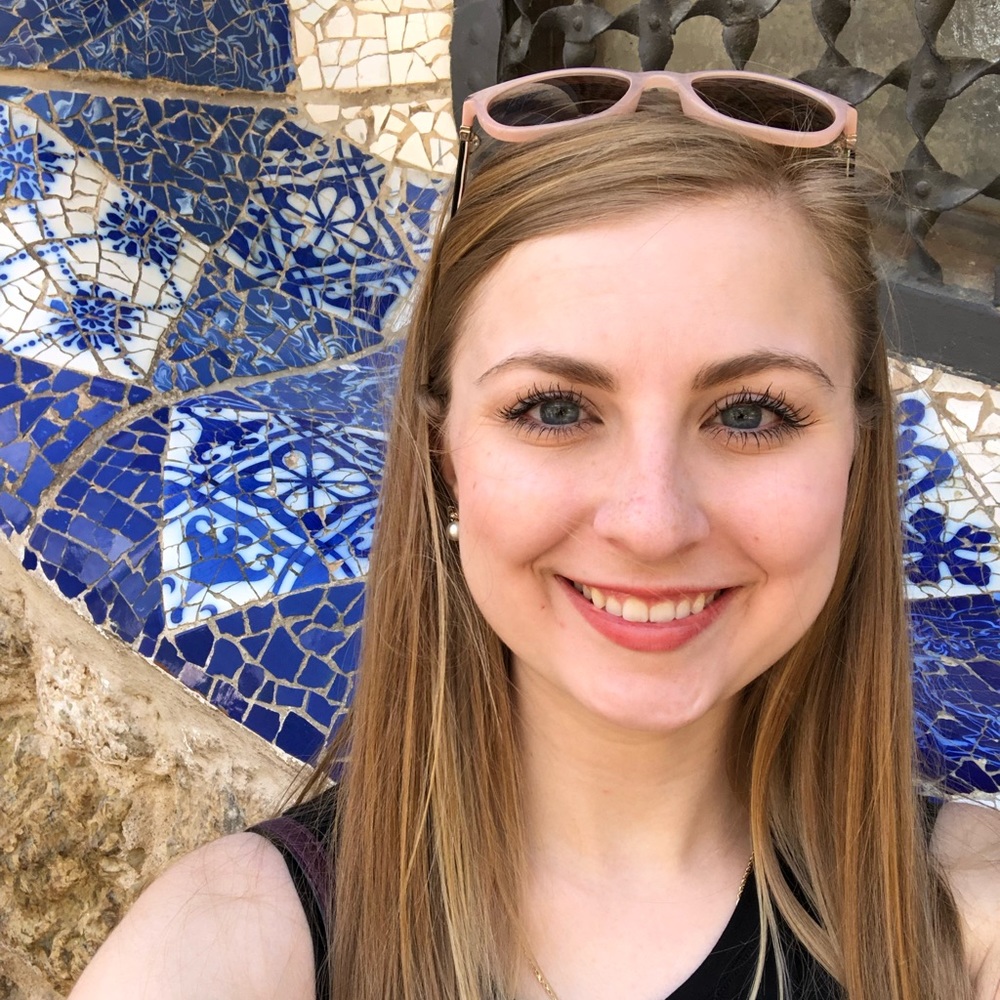 Meet your Posher, Alexandra